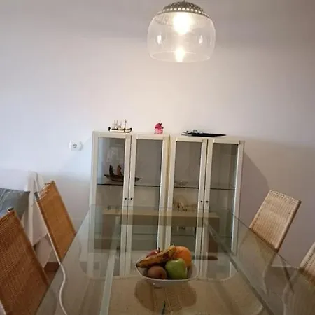Apartamento Con Vistas *