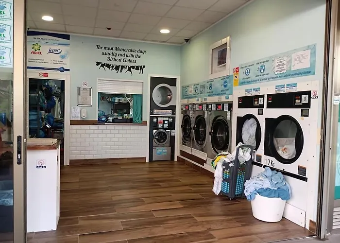 Con Vistas אל מדאנו