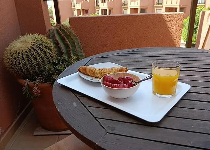 Con Vistas Эль-Медано